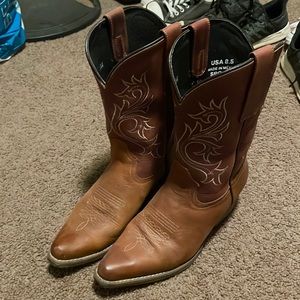 Women’s cowboy boots